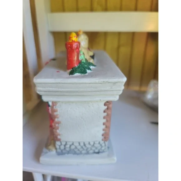 Christmas Holiday Fireplace Porcelain Decor‎ Candle Holder - Picture 2 of 5